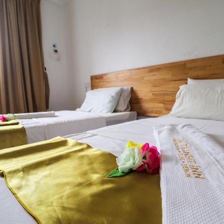 Am Transit Inn, Kuala Terengganu Eksteriør billede