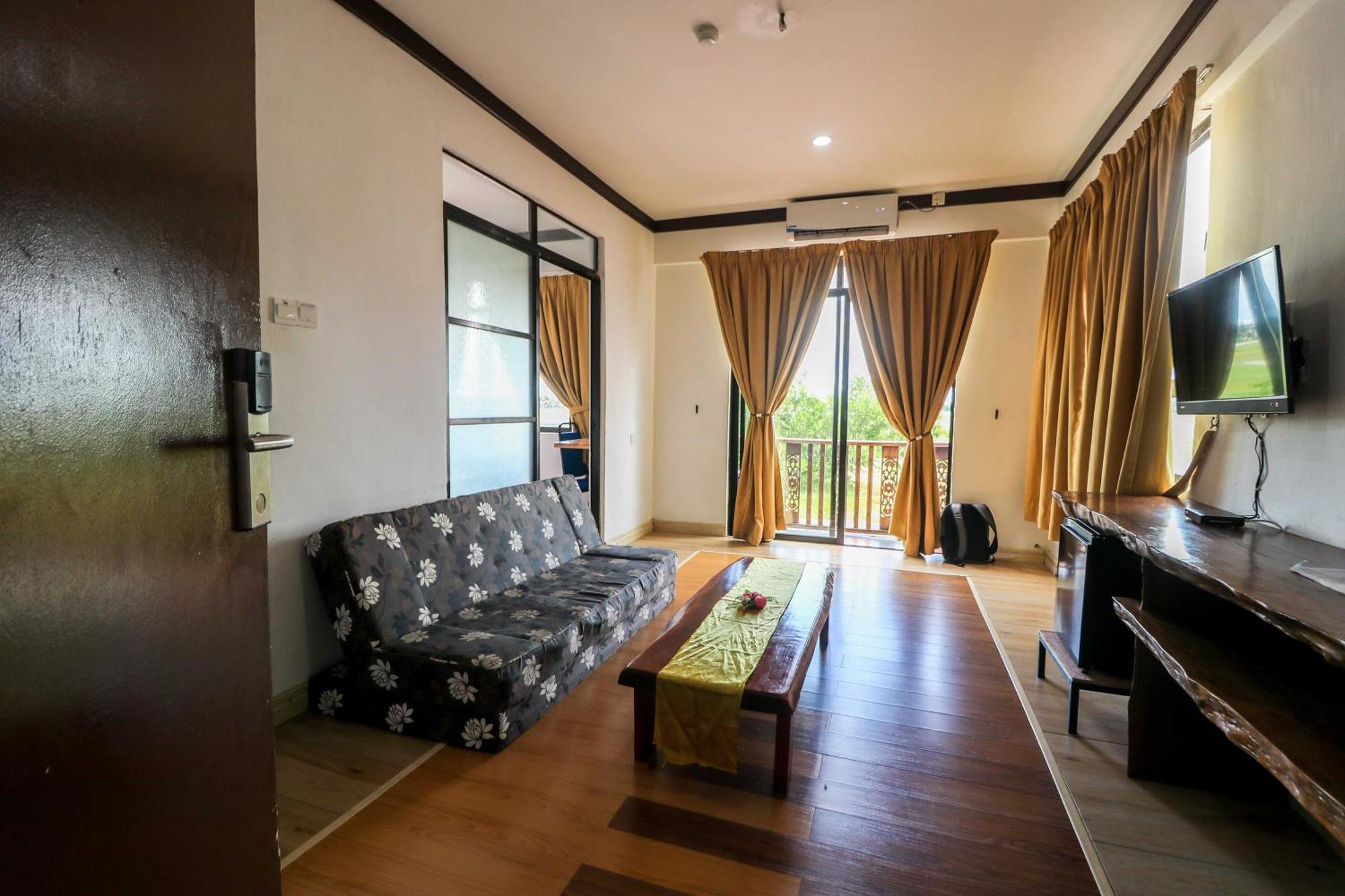 Am Transit Inn, Kuala Terengganu Eksteriør billede